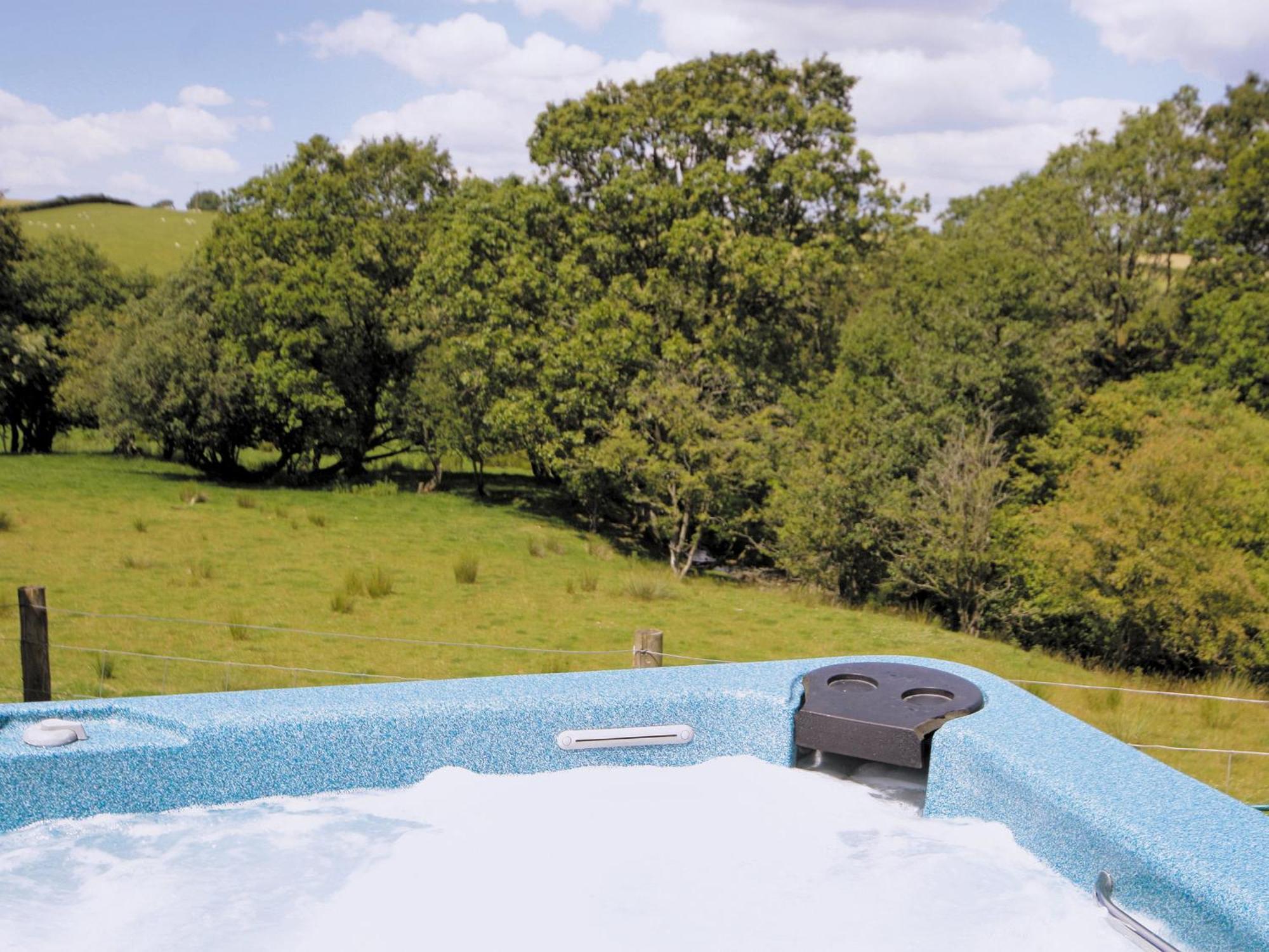 Woodside Lodge - Hw7520 Penybont Екстер'єр фото