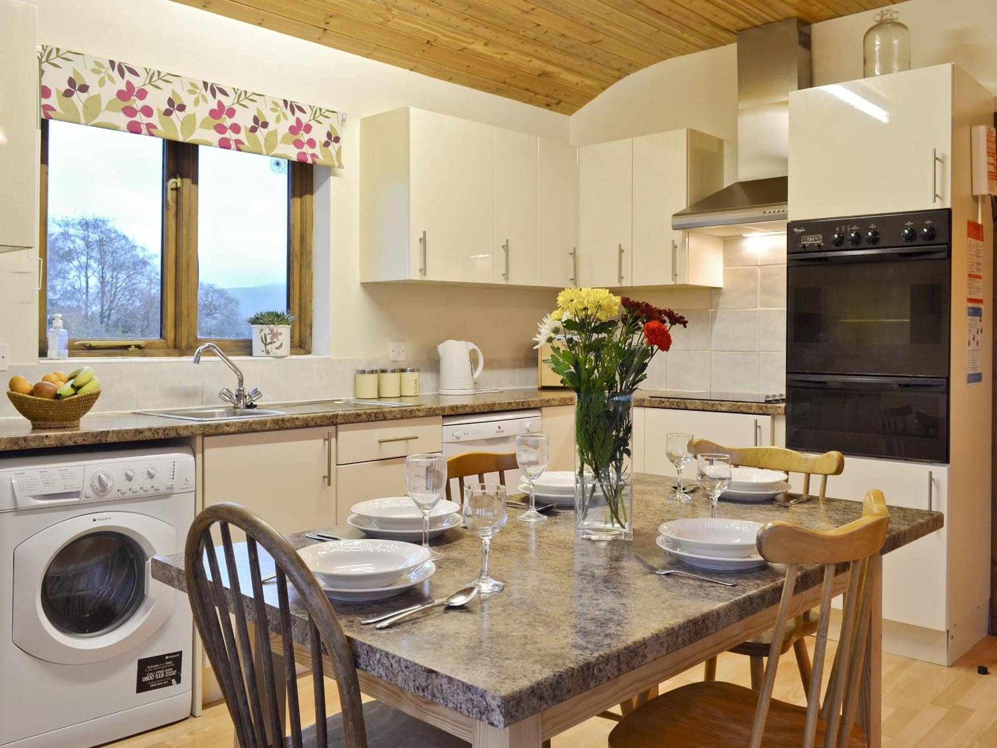 Woodside Lodge - Hw7520 Penybont Екстер'єр фото